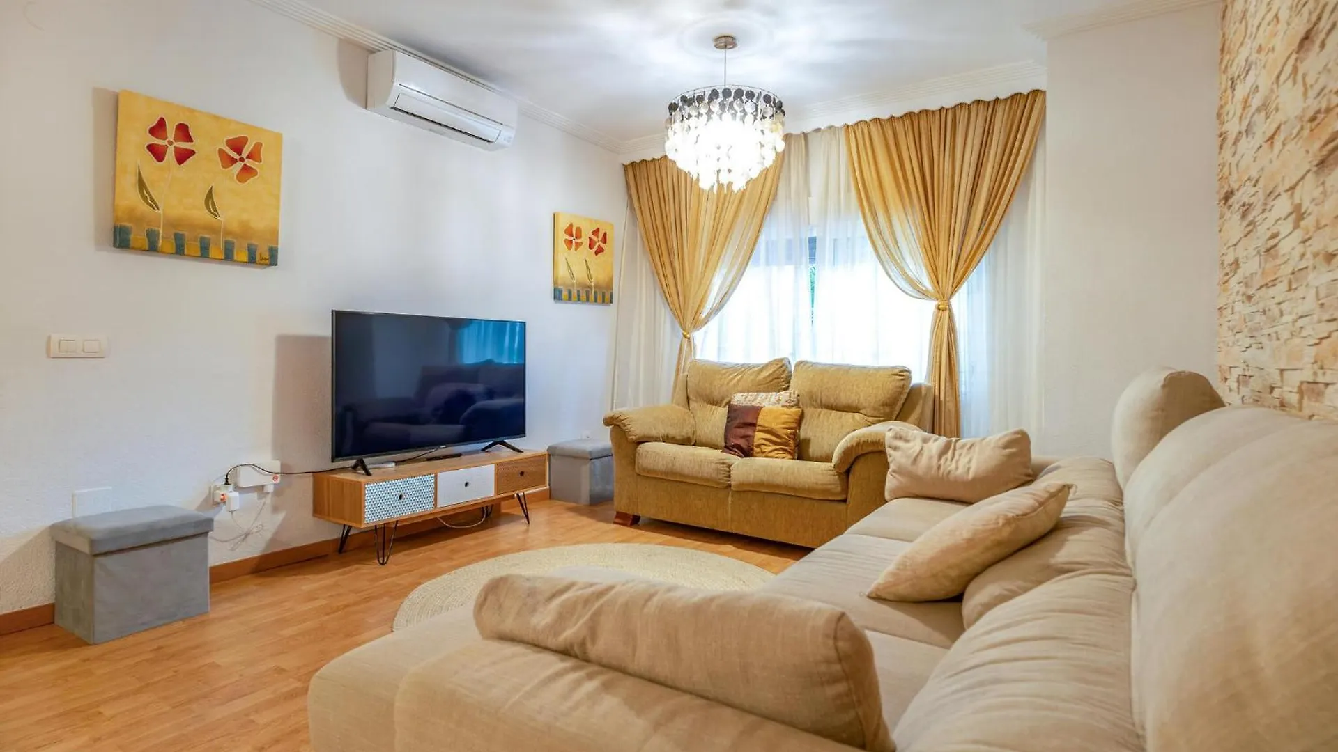 Nice Apartment In Fuengirola With Wifi Hiszpania