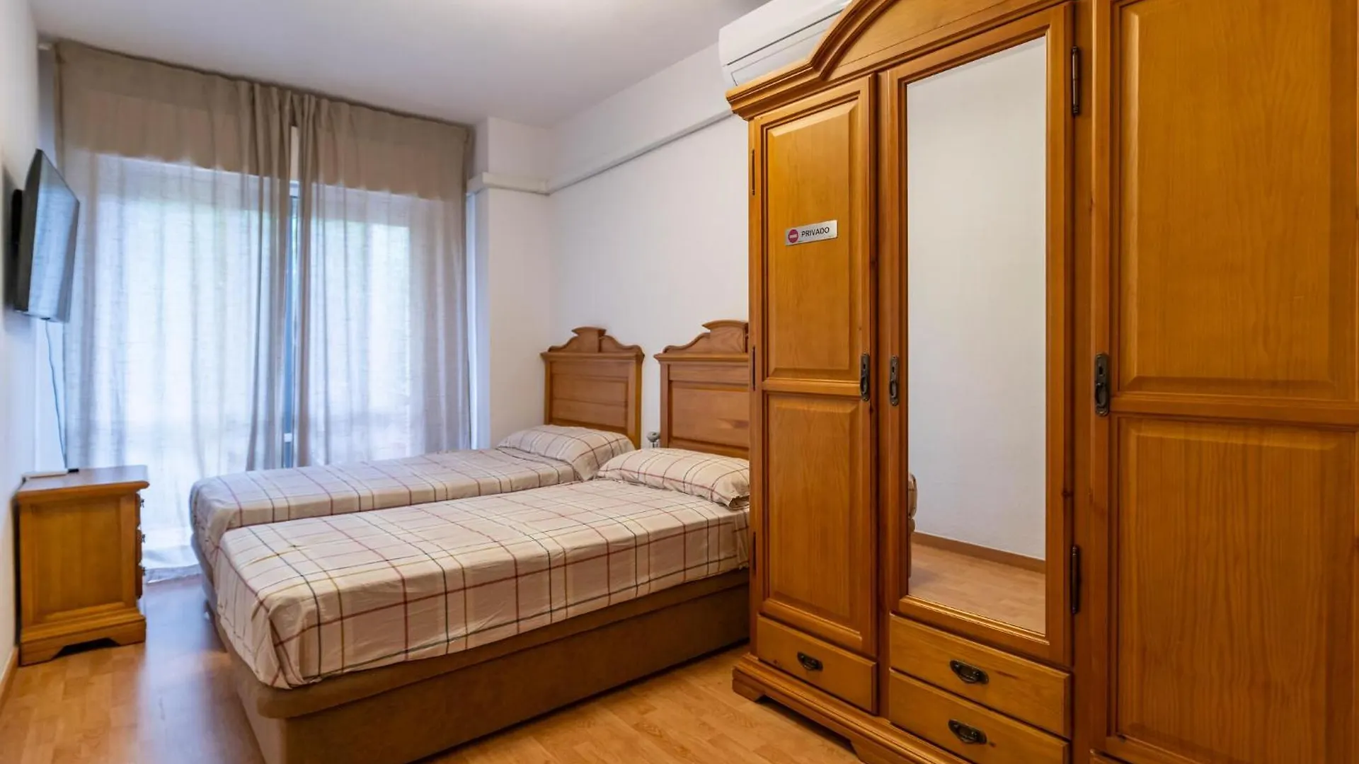 Nice Apartment In Fuengirola With Wifi 0*,