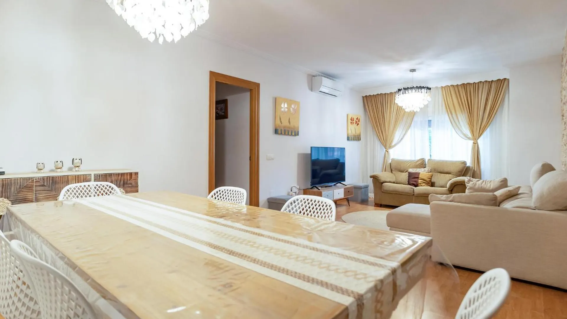 Nice Apartment In Fuengirola With Wifi